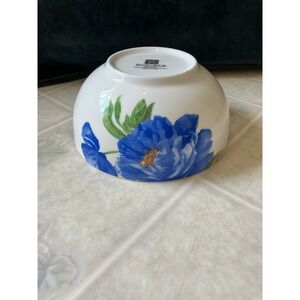 Roscher & Co Floral Motif Bright BLUE Floral 6" Soup-Cereal Bowl. Bone China